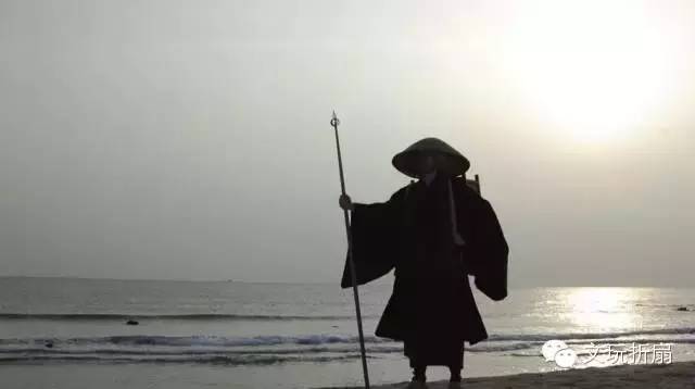 玩扇骨用什么扇面,玩扇子有什么注意事项