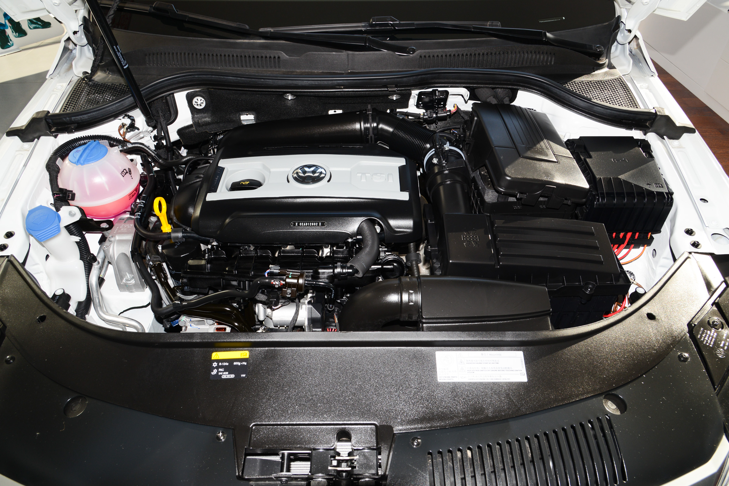 大众cc评价,评头论足核心高达测评