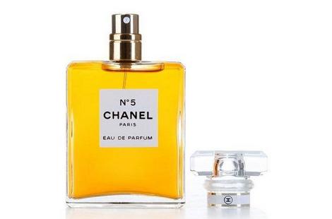 香奈儿香水嘉柏丽尔真假如何区别,香奈儿经典5号香水真假鉴别