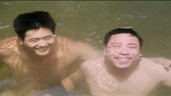 盘点港片监狱吃牢饭,回顾港片中那些让人心疼的瞬间