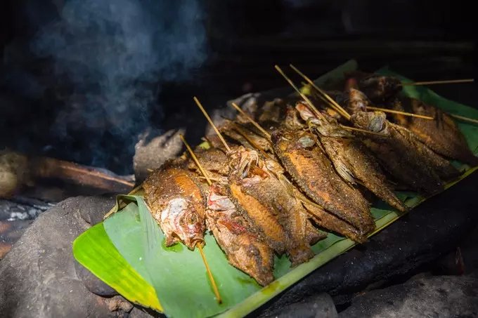 北方人第一次来三亚吃海鲜,一个人在三亚吃海鲜自助
