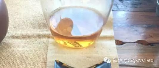 真实的老茶背后的秘密,如何分辨20多年的真假老茶