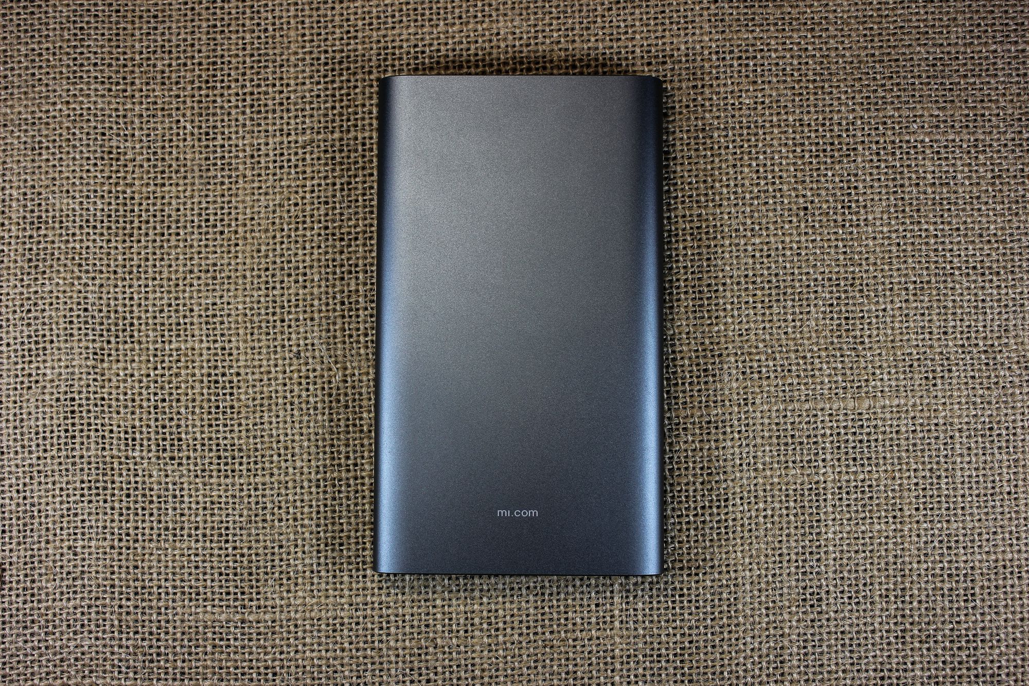 小米移动电源10000高配版评测,小米10000mah的移动电源