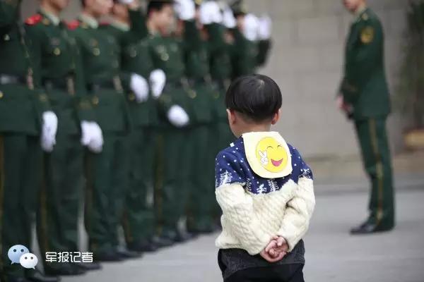 部队单独二孩是什么时间放开的,军队二孩保教费政策