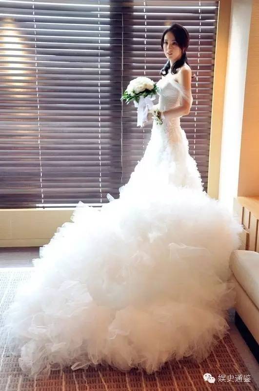 高圆圆现身韩国时装周,高圆圆谢娜时装周