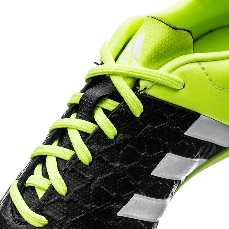 如何让你的女朋友爱上足球的视频,让女朋友彻底爱上足球