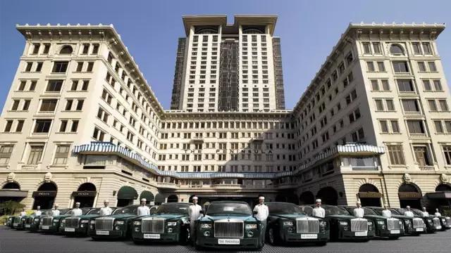 一开始我也不懂，为什么名人都爱住这些老酒店，直到...