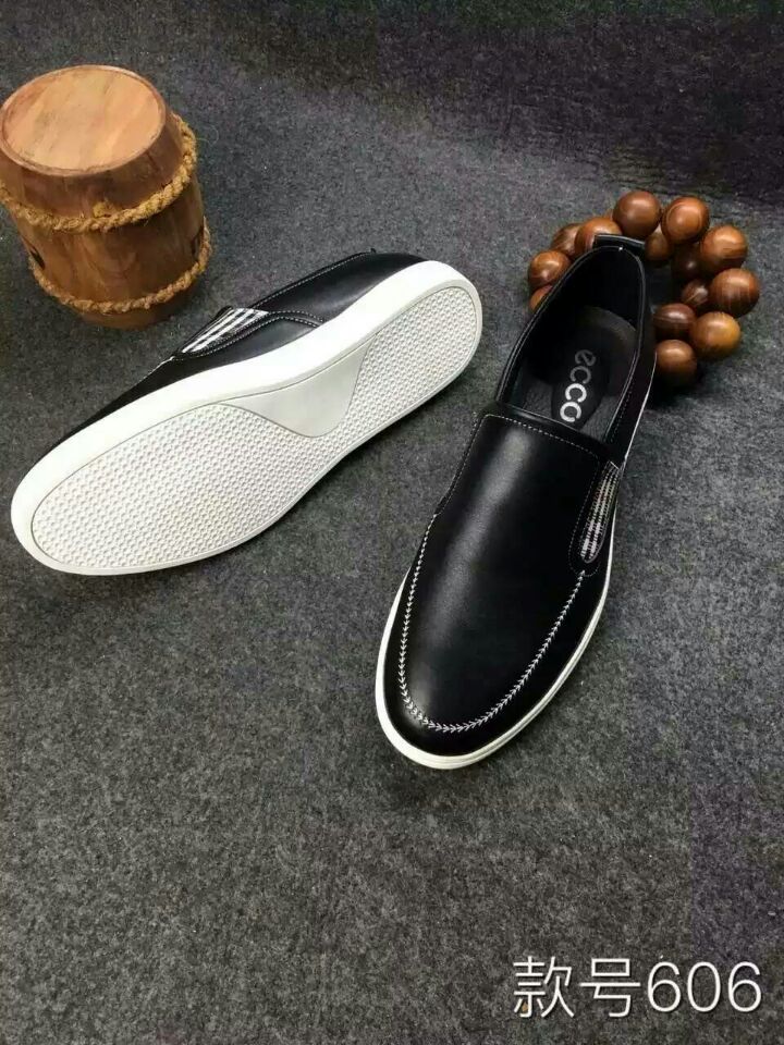 爱步哪个系列适合脚肥 (爱步鞋磨脚给换吗)