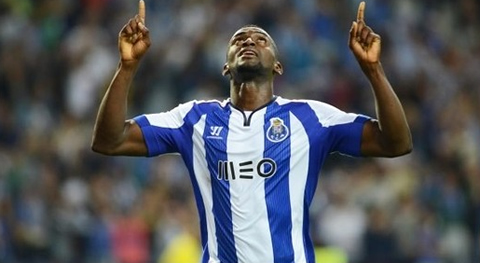 亲从马竞包邮的前锋没用几天就漏气了可以退货吗？