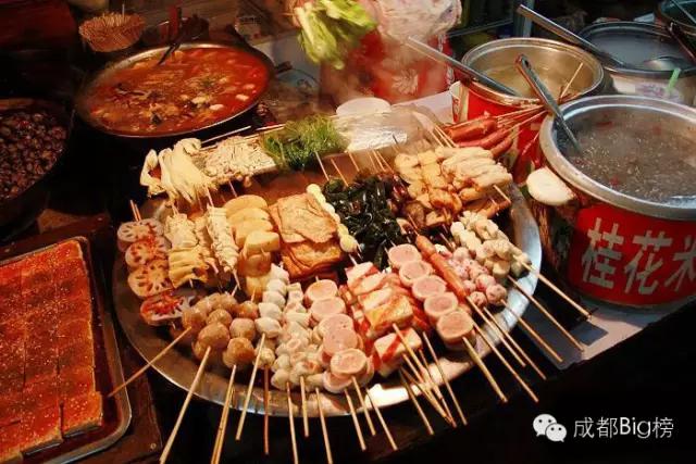 为全国人民科普火锅串串麻辣烫是每一个成都人的毕生课题