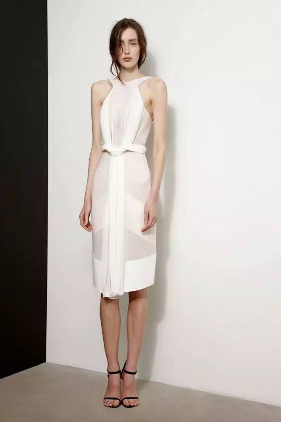 女明星是怎么化解尴尬的,女明星如何化解尴尬的场面