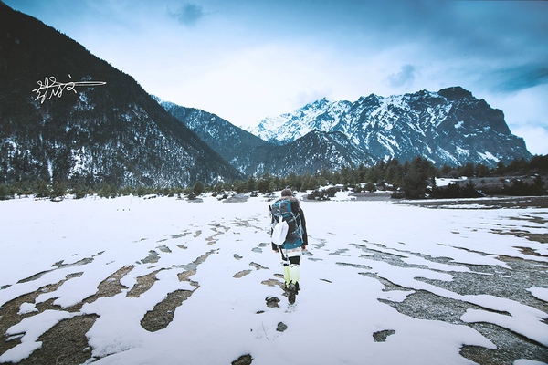 2023年中国史诗级十大徒步路线,徒步旅行路线攻略