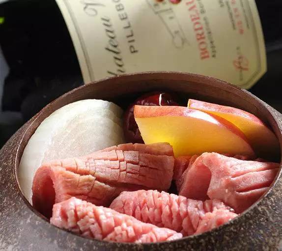 就算住在亚运村也不一定能瘦，毕竟有这么多好吃的！