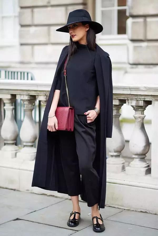 全身黑怎样穿不沉闷,全身黑怎么显高