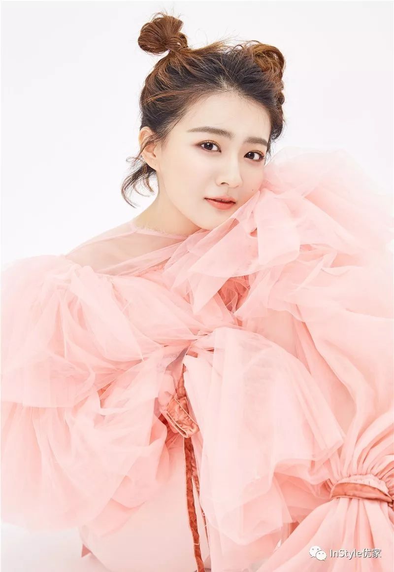 pantone公布的2018的流行色,pantone发布2018年流行色