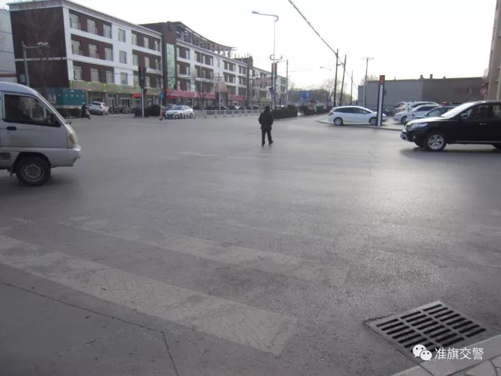 「曝光」①准旗交警发布最新一期“曝光台”这些人和车上榜②11月16-30日S24公路（沿黄段）移动测速仪抓拍违章车辆号牌