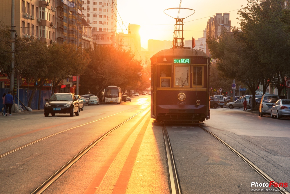 适马18-50mmf2.8缺点和不足,适马24-70f2.8和适马三剑客怎么选