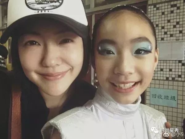 小s复古妆容,小烟熏眼妆小s