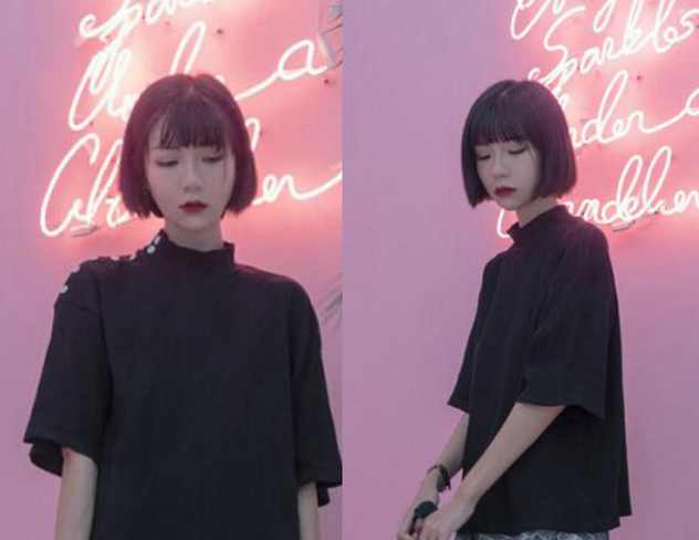 圆脸适合长直发还是卷发,圆脸卷发和直发哪个显年轻