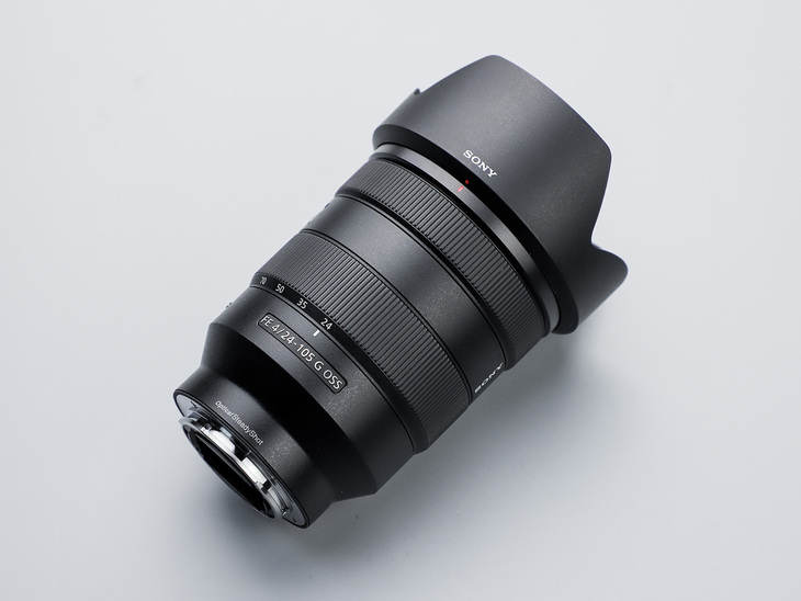 索尼fe24-105mmf4配哪款相机,小巧索尼微单像素高