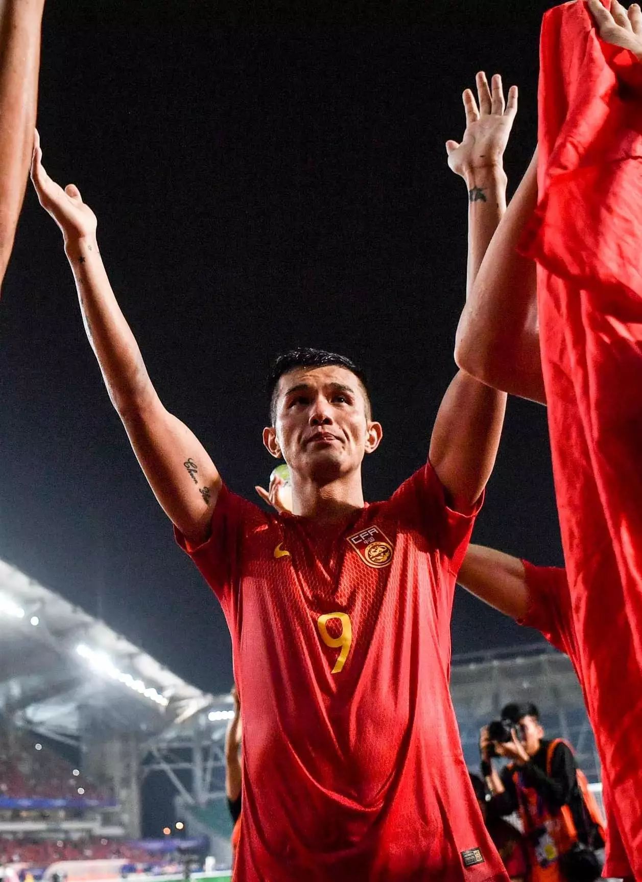 肖智对恒大,肖智里皮