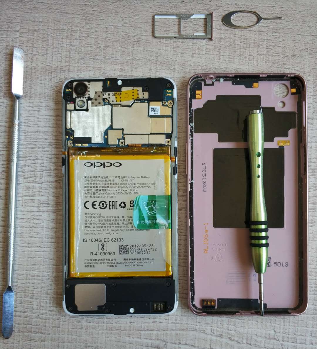 oppo手机进水不开机维修视频教程,oppo手机进水维修能不能清除数据