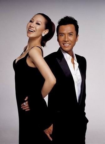 余文乐结婚黑白照,余文乐几段婚姻