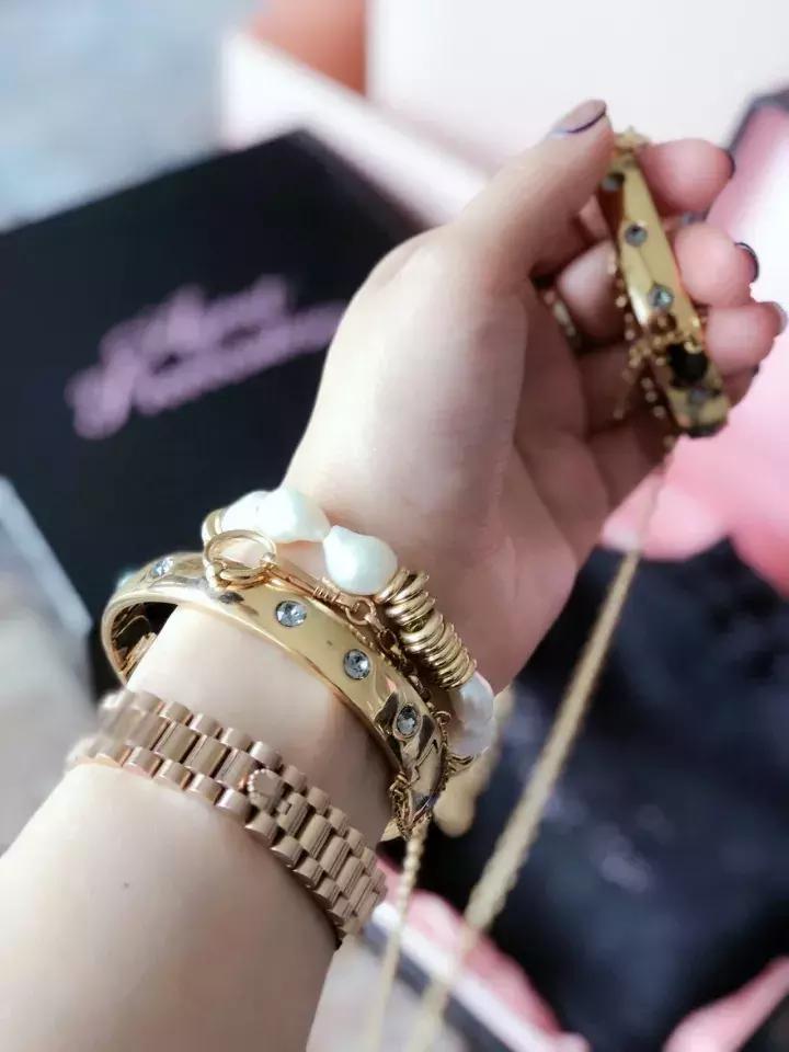 送礼什么礼物最走心,钱少送什么礼物最合适