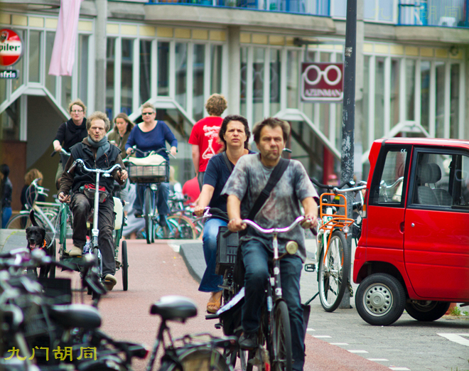 阿姆斯特丹自行车售价,荷兰阿姆斯特丹自行车