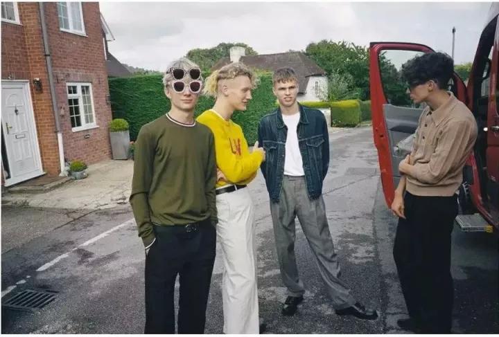 今年最流行的冬天配饰,除了秋裤还有什么裤子保暖