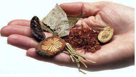 尿酸高痛风影响肾脏怎么治疗,尿酸高导致痛风会影响肾吗