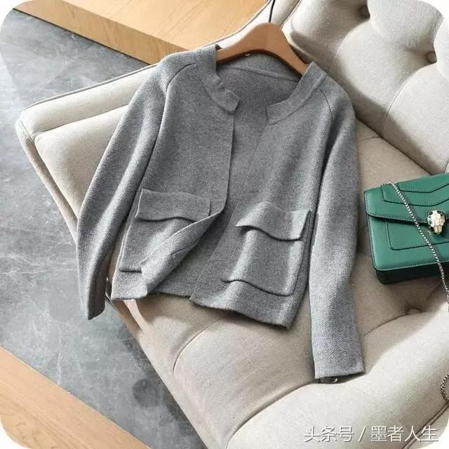 高圆圆晒别墅照，不料腿上的“魔术裤”亮了，网友：给我来一打