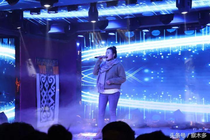 2016足球颁奖典礼最佳11人,中国足球颁奖典礼完整版