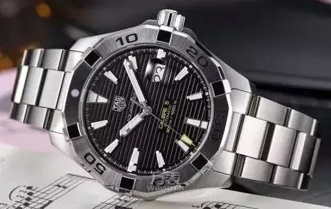 帝舵小红花、欧米茄海马,这些爆款找马云支付宝借2万就能到手!