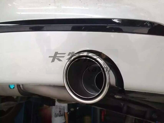 宝马118改排气,宝马118改钛合金排气