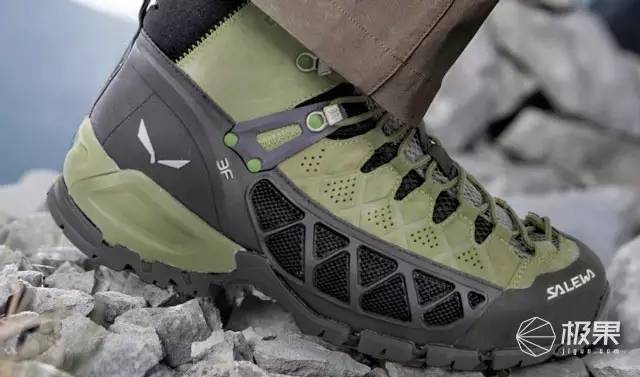 十款顶级徒步鞋,十大入门级徒步鞋推荐