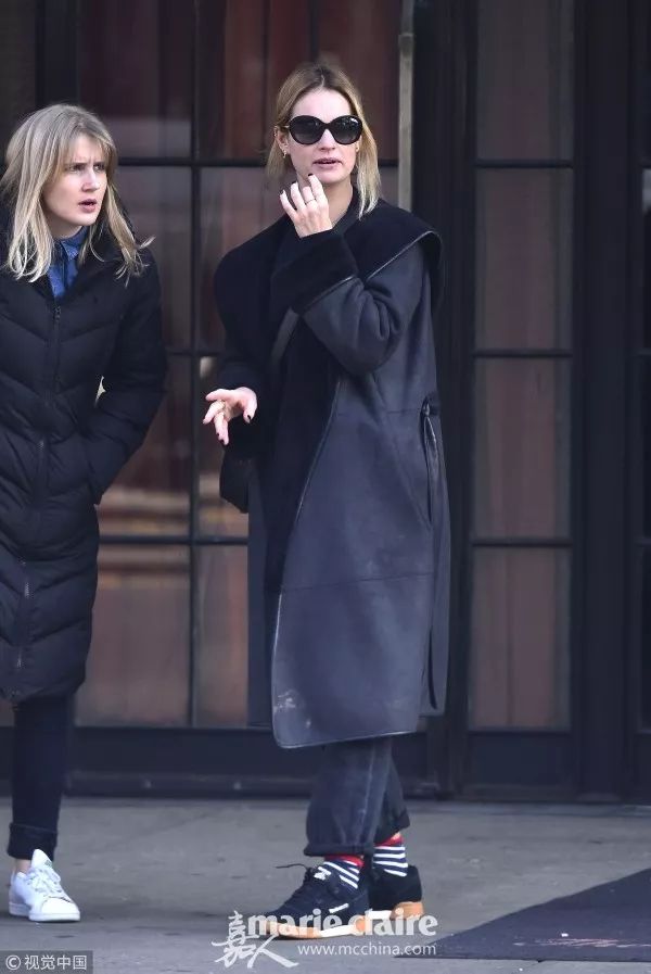 露脚踝怎么穿保暖袜,露脚踝到了露脚脖子的季节了