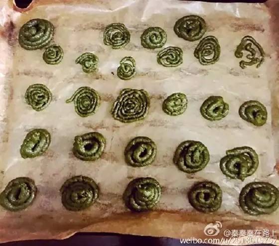 爆笑！天津网友晒图爆料女友把鱼炸成“鸟”，鱼临死前表示“鬼知道我经历了什么”