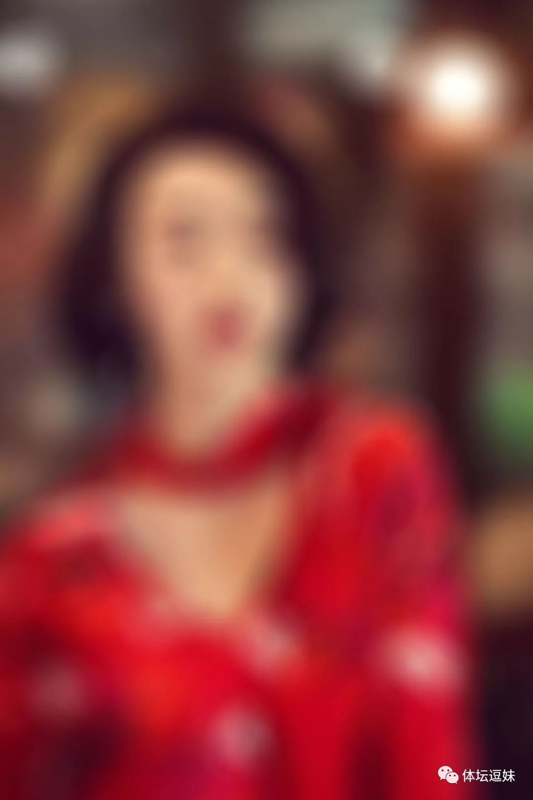 铿锵玫瑰绽放了!一场比赛40米吊射和蝎子摆尾都来了