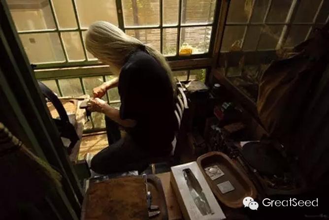 高桥吾郎|当手艺人失去了赖以生存的手指