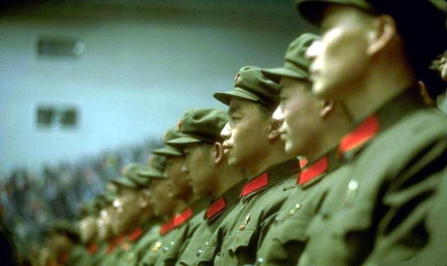 65式军服再现芳华,65式军服震撼全世界