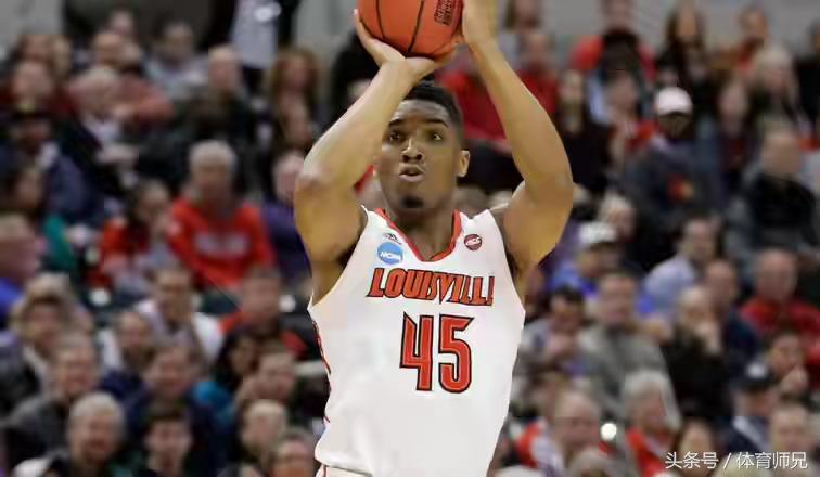 2017年最佳新秀米切尔,多诺万米切尔新秀赛季