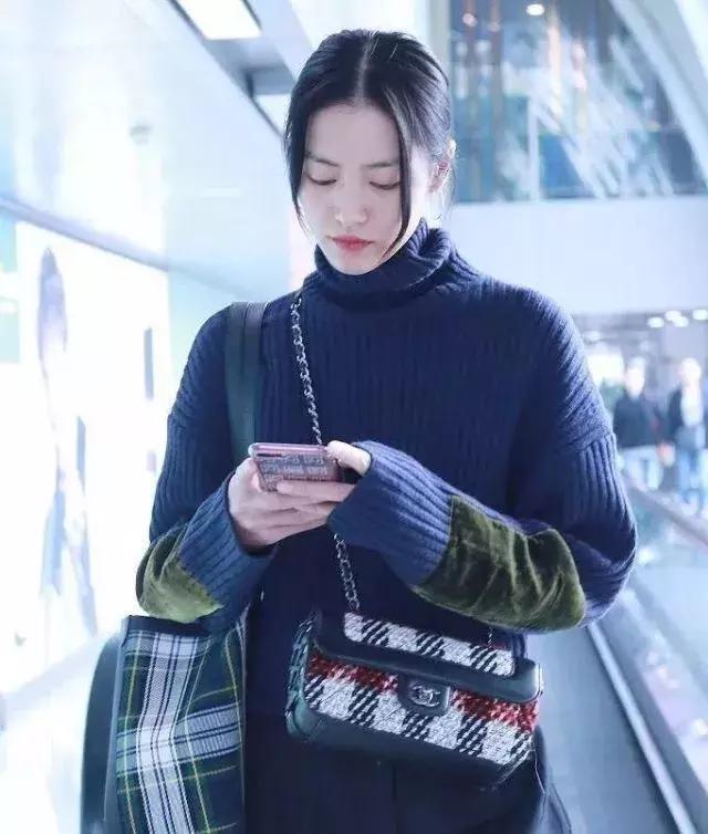 刘雯每月收入多少钱,刘雯收入2018排第几