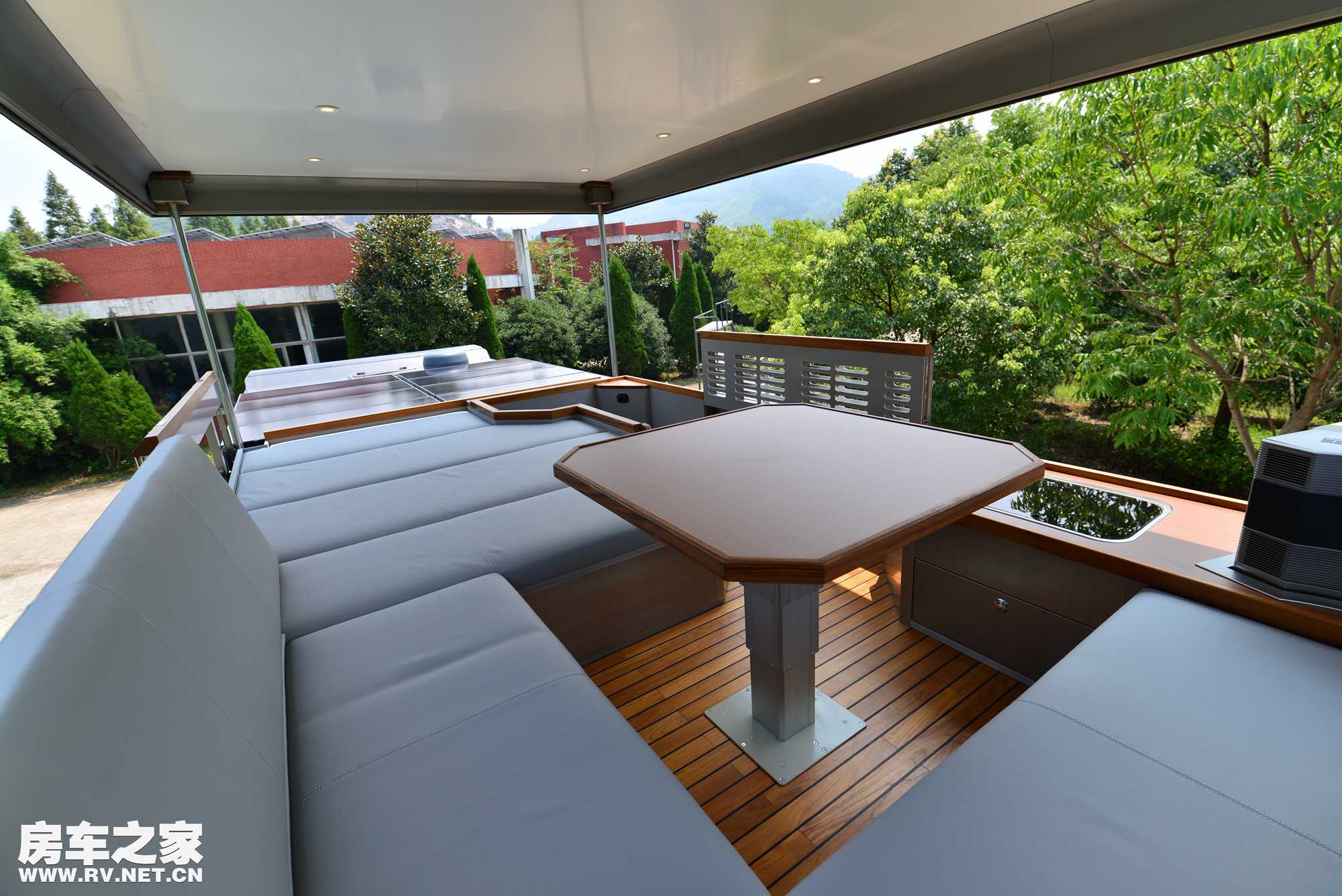 阿莫迪罗征服者越野房车多少万元,阿莫迪罗征服者多少钱