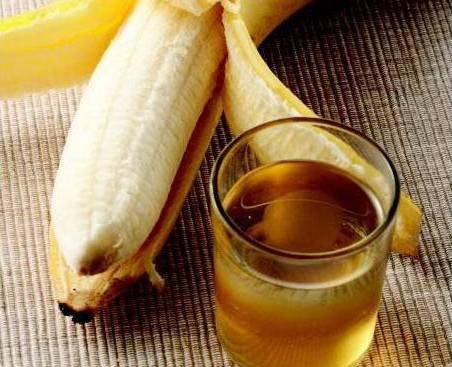 香蕉皮竟然还能这样用,香蕉皮对皮肤有什么好