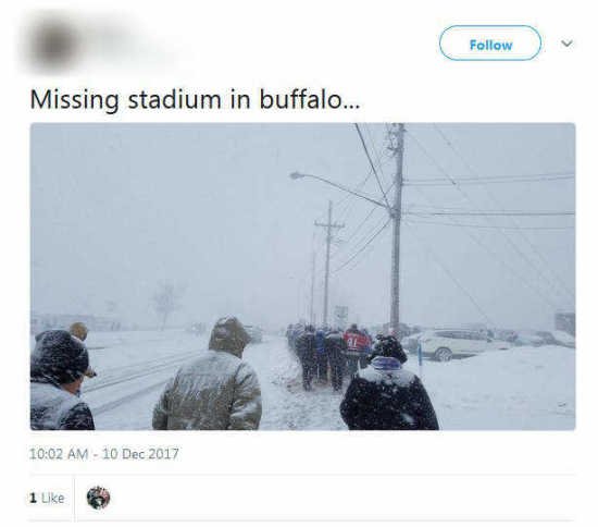 大雪中的足球赛,大雪中的足球比赛视频