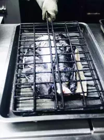 烤鱼店十款烤鱼秘制配方制作工艺,正宗烤鱼制作方法全过程