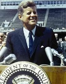 肯尼迪古巴导弹危机纪录片,古巴导弹危机期间肯尼迪决策过程