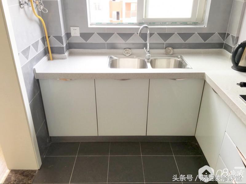 新房终于完工了看着心里美滋滋的,自己的新房终于完工