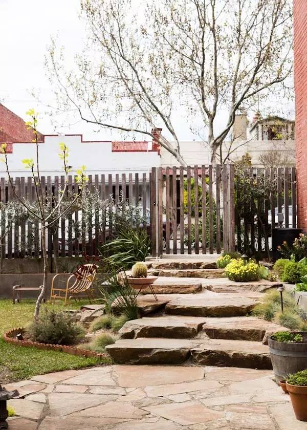 巴西足球传奇卡卡宣布退役,巴西足球先生卡卡